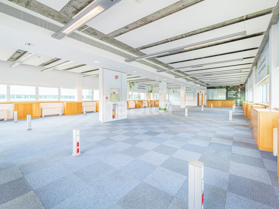 Escritório para Arrendamento em Carnaxide e Queijas Foto 16