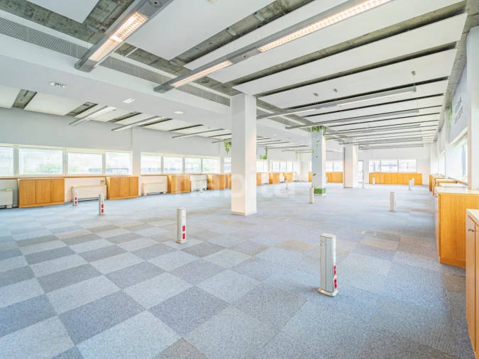 Escritório para Arrendamento em Carnaxide e Queijas Foto 15