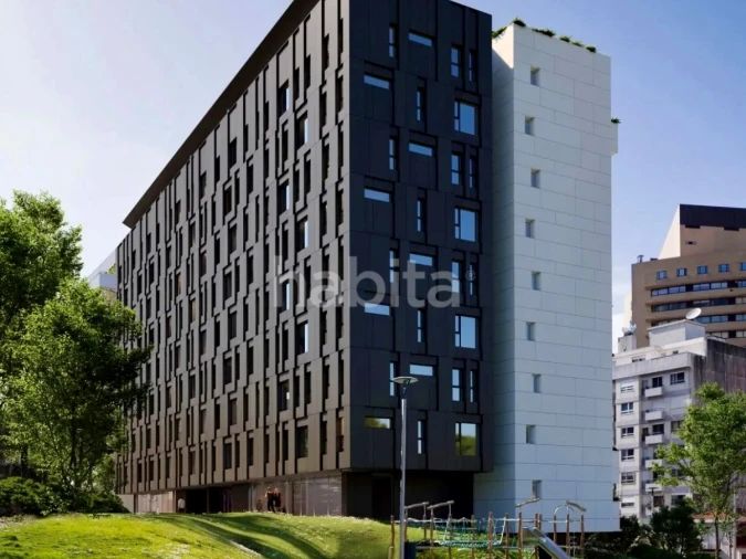 Loja para Arrendamento em Mafamude e Vilar do Paraíso Foto 15