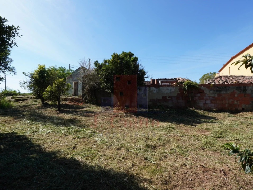 Moradia para Venda em A dos Negros Foto 31