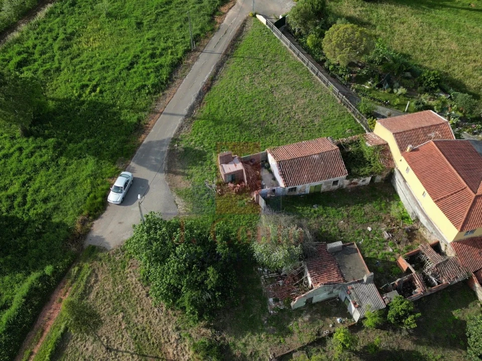 Moradia para Venda em A dos Negros Foto 2