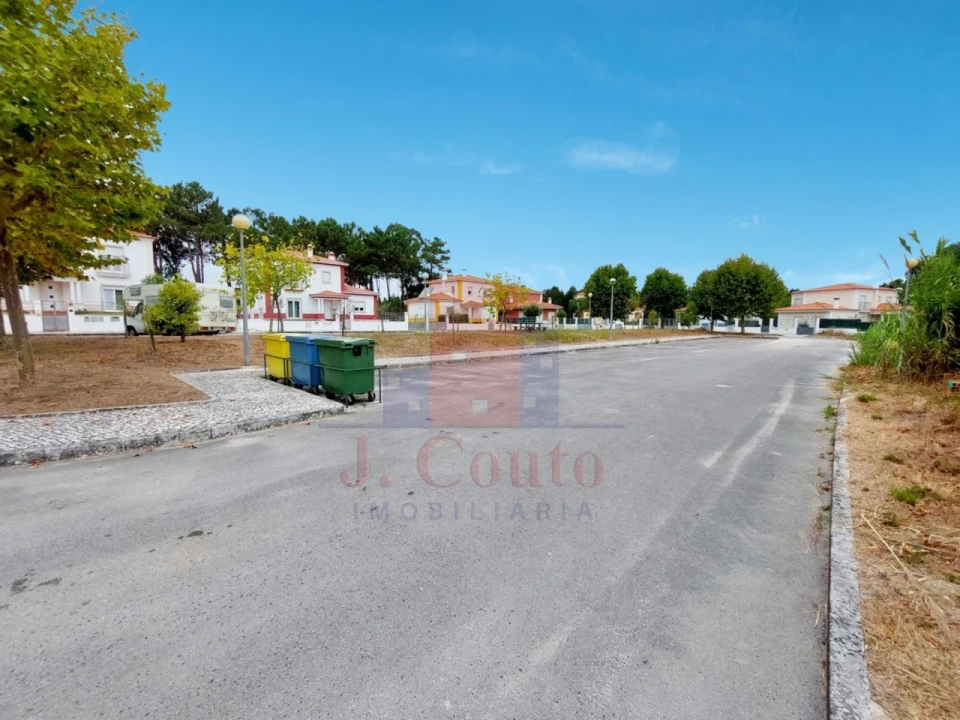 Terreno para Venda em Santa Maria, São Pedro e Sobral da Lagoa Foto 10