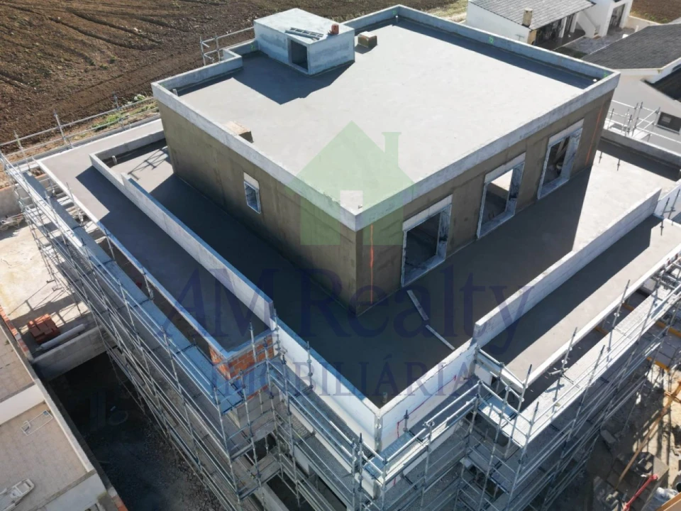 Apartamento T3 para Venda em Atouguia da Baleia Foto 1