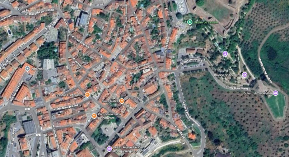 Moradia T4 para Venda em Abrantes (São Vicente e São João) e Alferrarede Foto 10