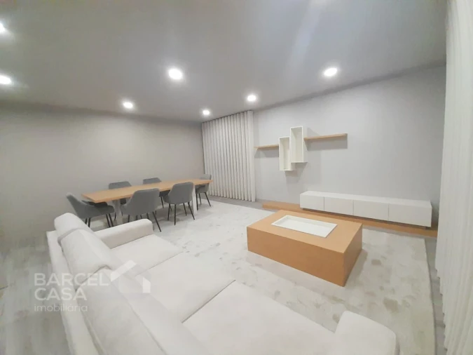 Moradia T5 para Venda em Campo e Tamel (São Pedro Fins) Foto 9