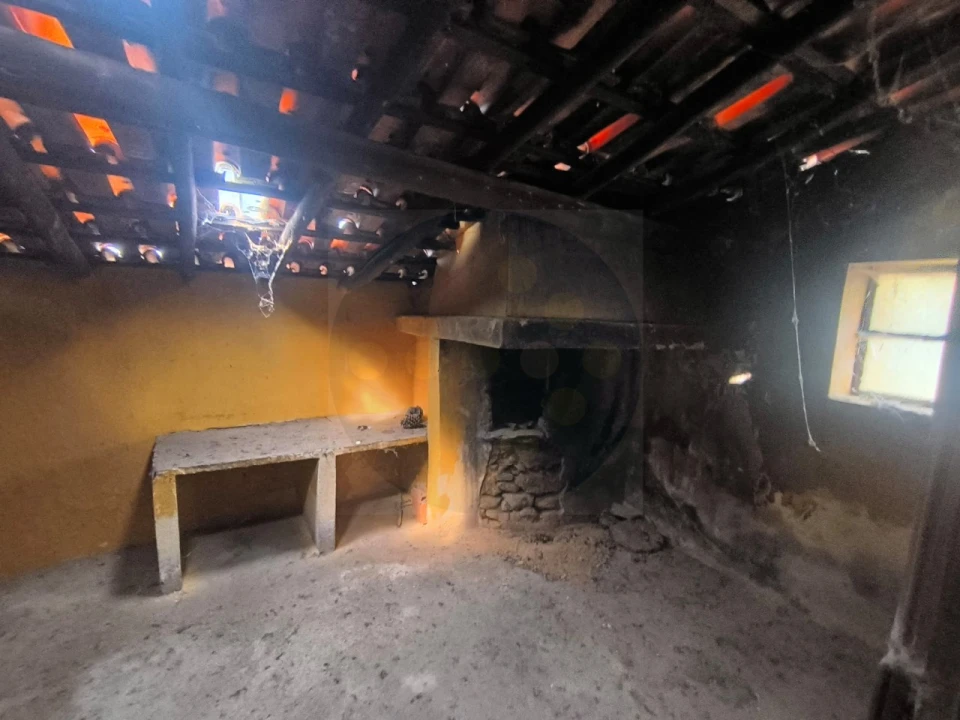 Moradia T4 para Venda em Martinchel Foto 6