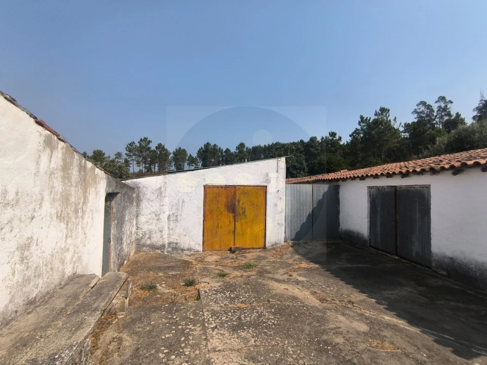 Moradia T4 para Venda em Martinchel Foto 16