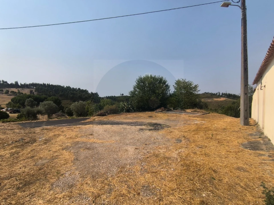 Moradia T4 para Venda em Martinchel Foto 23