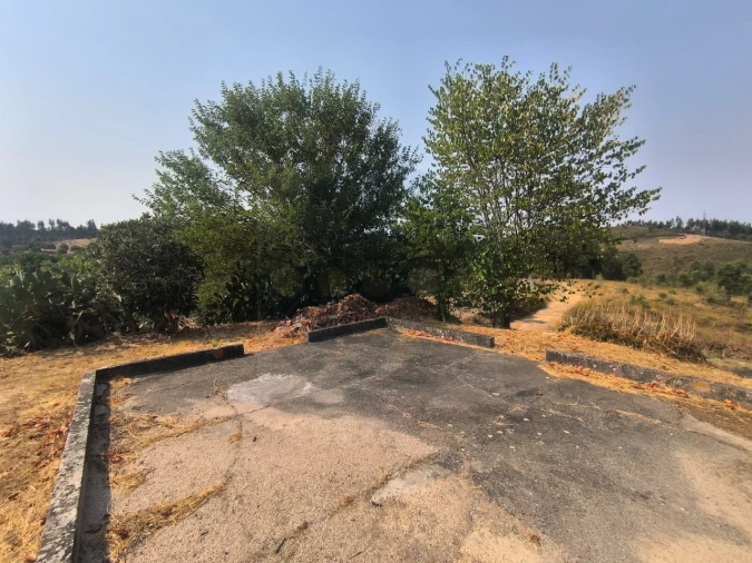 Moradia T4 para Venda em Martinchel Foto 18