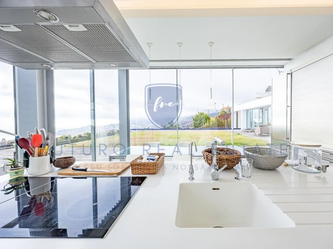 Moradia T4 para Venda em São Gonçalo Foto 15