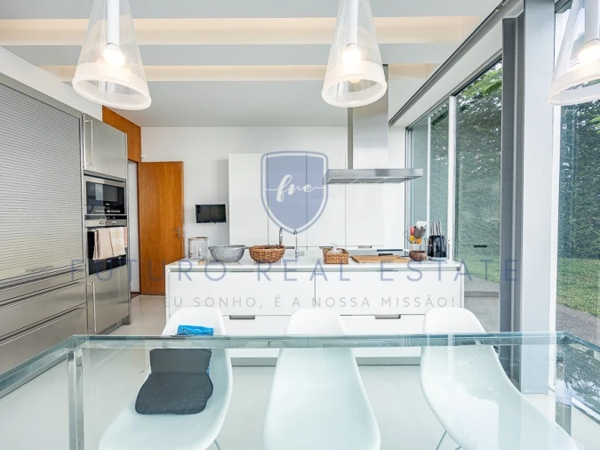 Moradia T4 para Venda em São Gonçalo Foto 17