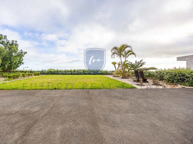 Moradia T4 para Venda em São Gonçalo Foto 47