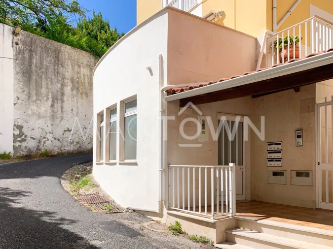 Loja para Venda em Torres Novas (São Pedro), Lapas e Ribeira Branca Foto 1