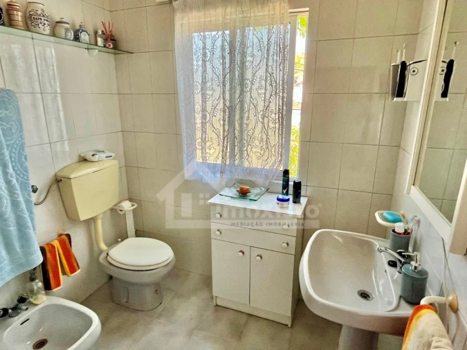 Moradia T4 para Venda em Castanheira de Pêra e Coentral Foto 10