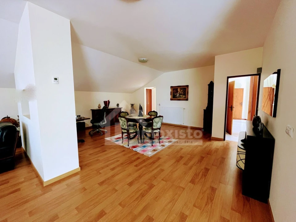 Moradia T5 para Venda em Degracias e Pombalinho Foto 27