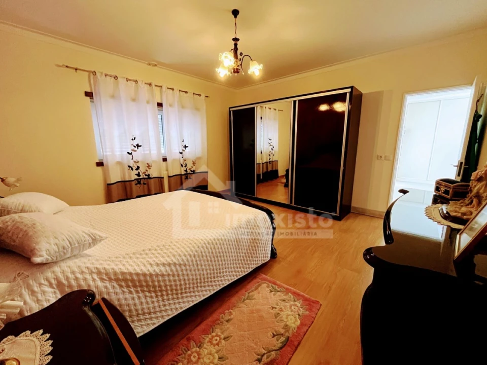 Moradia T5 para Venda em Degracias e Pombalinho Foto 37