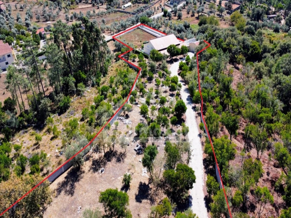 Moradia T5 para Venda em Degracias e Pombalinho Foto 71