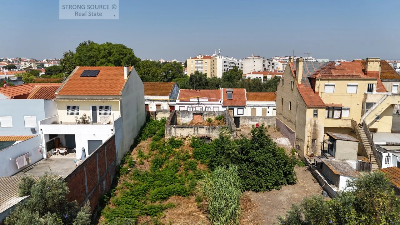 Moradia T3 para Venda em Seixal, Arrentela e Aldeia de Paio Pires Foto 8