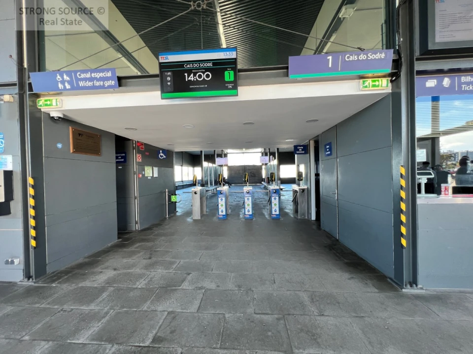 Moradia T3 para Venda em Seixal, Arrentela e Aldeia de Paio Pires Foto 14