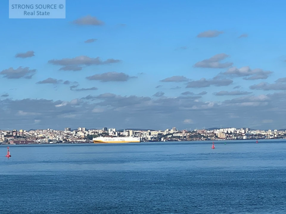 Moradia T3 para Venda em Seixal, Arrentela e Aldeia de Paio Pires Foto 16