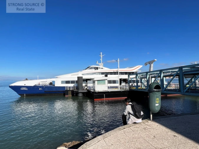 Moradia T3 para Venda em Seixal, Arrentela e Aldeia de Paio Pires Foto 15
