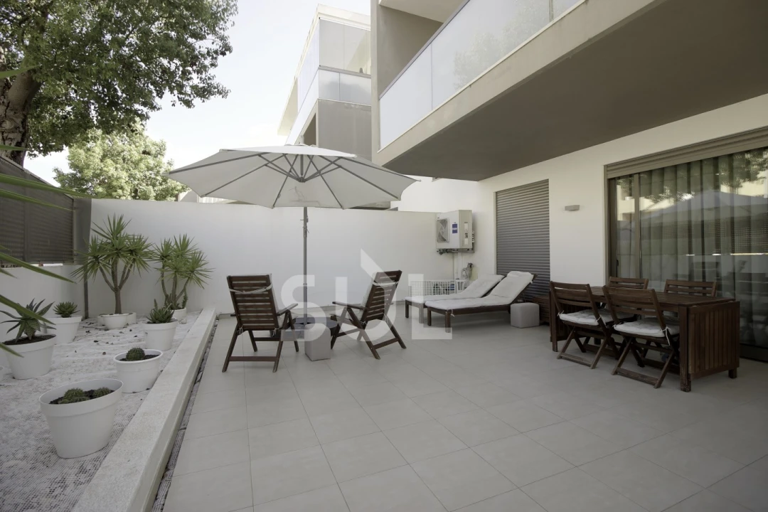 Apartamento T2 para Venda em Portimão Foto 16