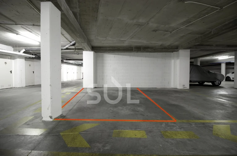 Apartamento T2 para Venda em Portimão Foto 30