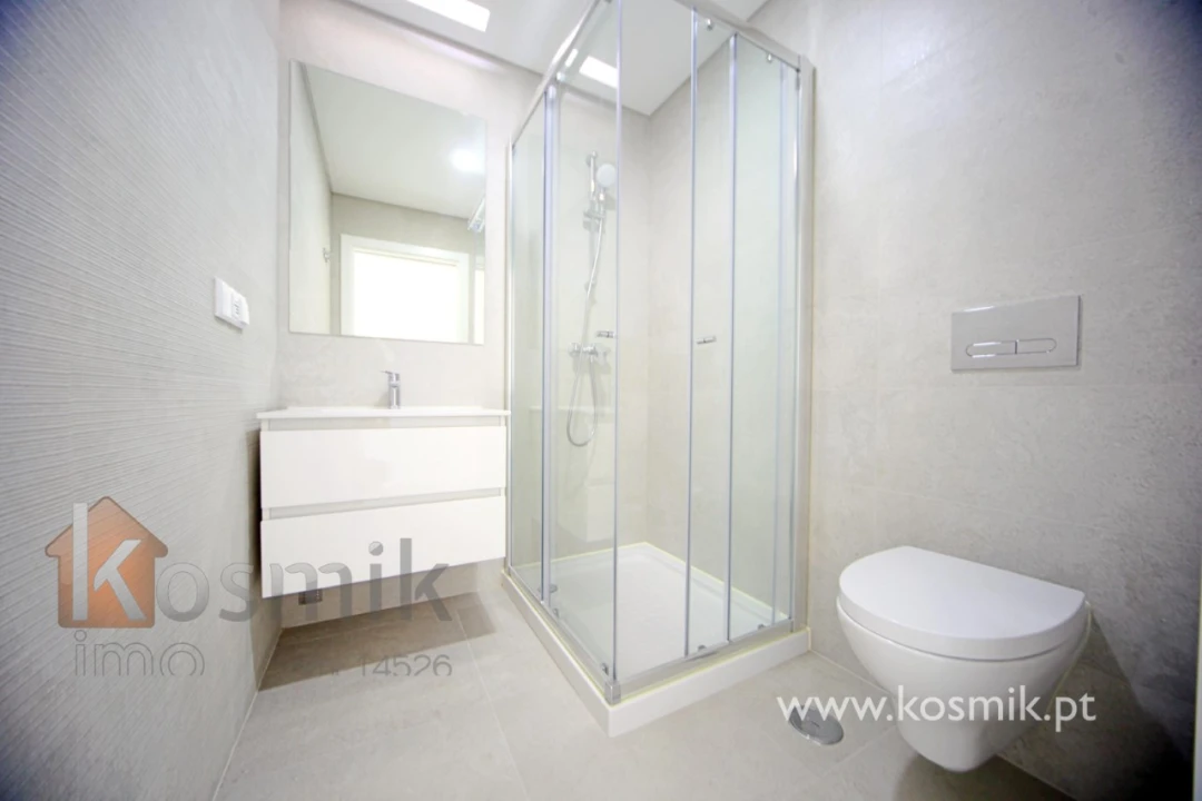 Apartamento T2 para Arrendamento em Póvoa de Santo Adrião e Olival Basto Foto 50