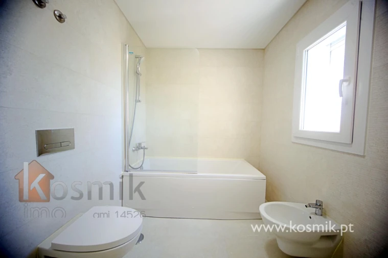 Apartamento T2 para Arrendamento em Póvoa de Santo Adrião e Olival Basto Foto 46