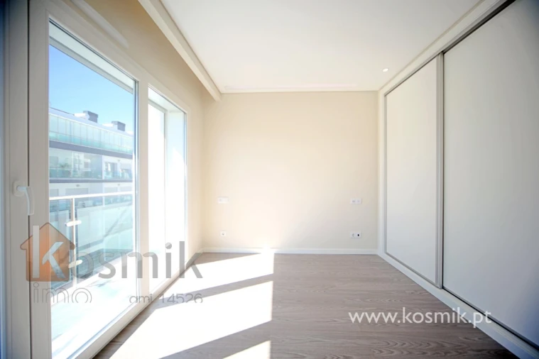 Apartamento T2 para Arrendamento em Póvoa de Santo Adrião e Olival Basto Foto 48