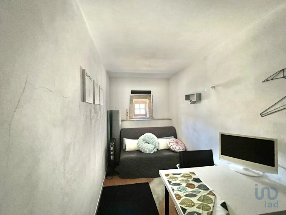 Moradia T3 para Venda em Chosendo Foto 13