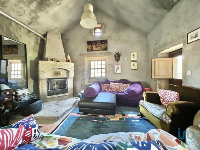 Moradia T3 para Venda em Chosendo Foto 6