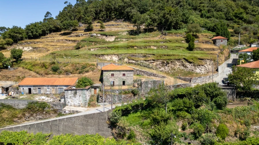 Quinta para Venda em Labruja Foto 3