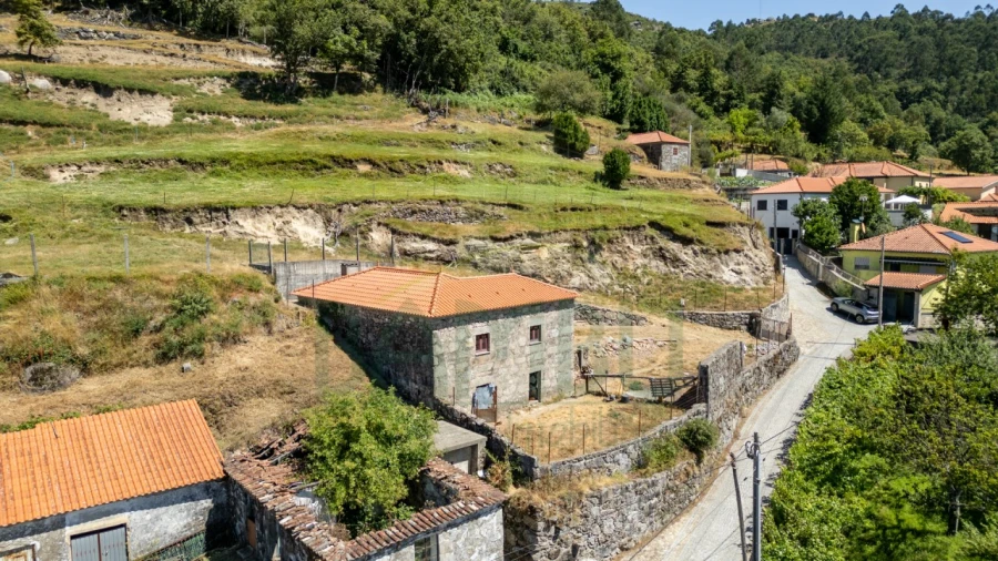 Quinta para Venda em Labruja Foto 4