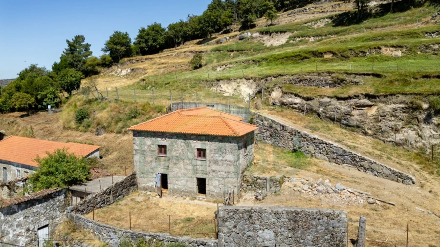 Quinta para Venda em Labruja Foto 7