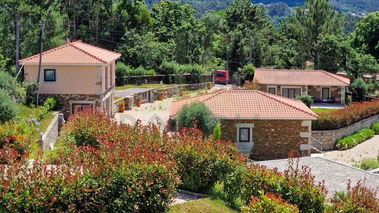 Quinta T12 para Venda em Vilar de Mouros Foto 1
