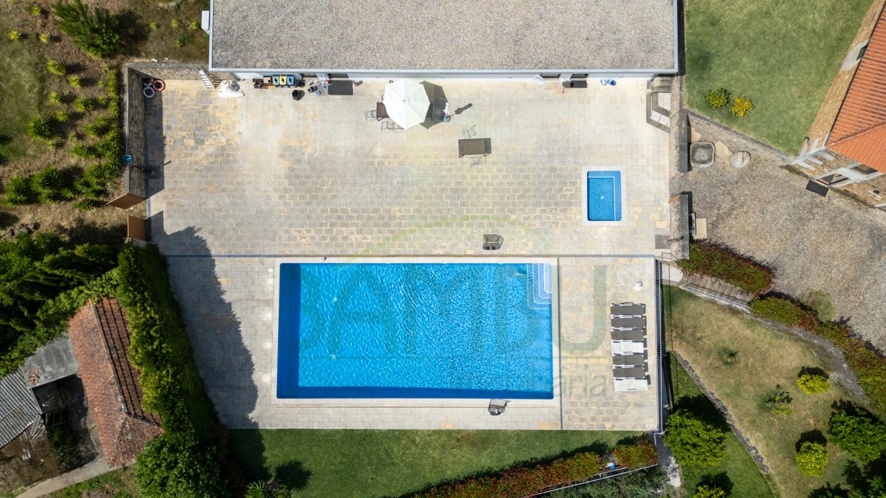 Quinta T12 para Venda em Vilar de Mouros Foto 16