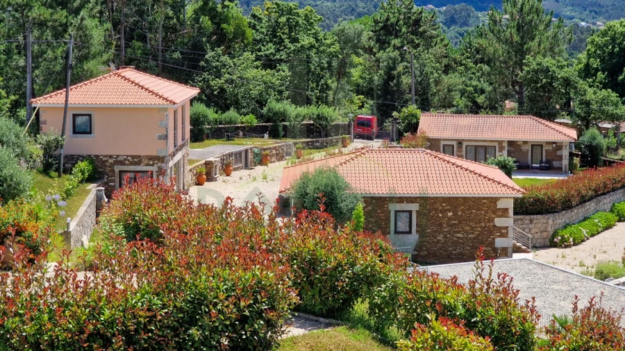 Quinta T12 para Venda em Vilar de Mouros Foto 1