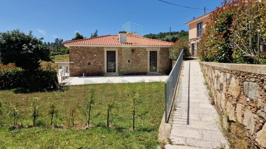 Quinta T12 para Venda em Vilar de Mouros Foto 4