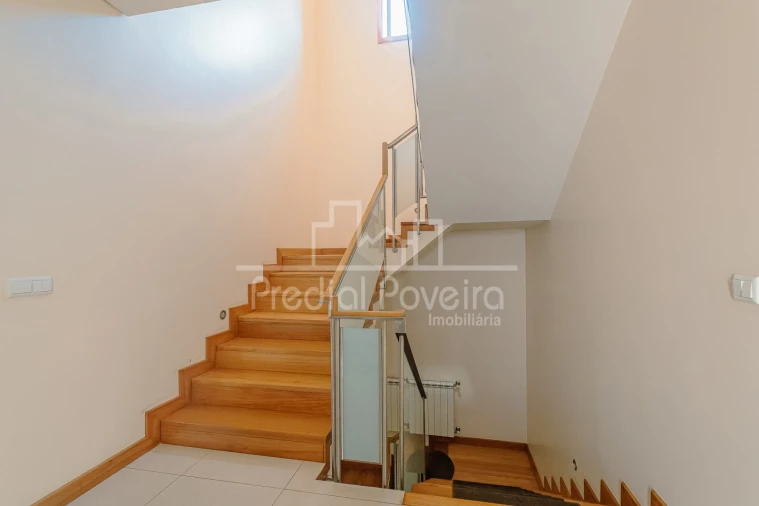 Moradia T3 para Venda em Balazar Foto 21
