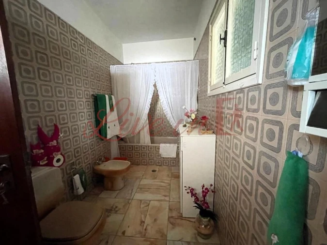 Moradia T3 para Venda em Santo Antonio Foto 6