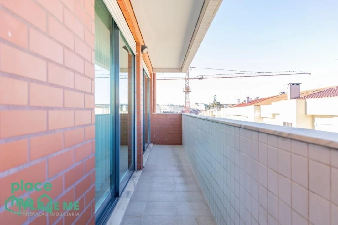 Apartamento T2 para Arrendamento em São Vitor (Braga) Foto 15