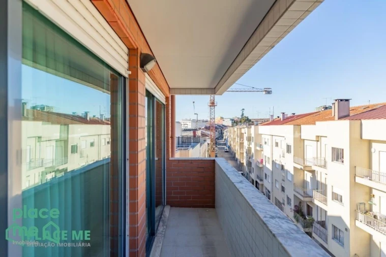 Apartamento T2 para Arrendamento em São Vitor (Braga) Foto 23