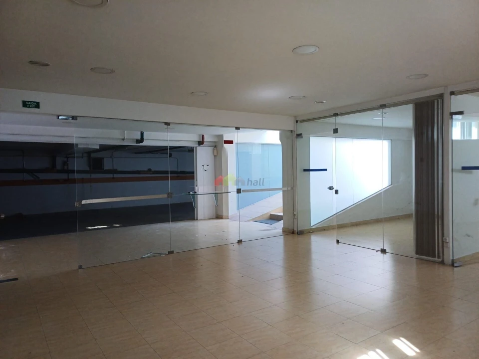 Garagem para Venda em Setubal (São Sebastião) Foto 3