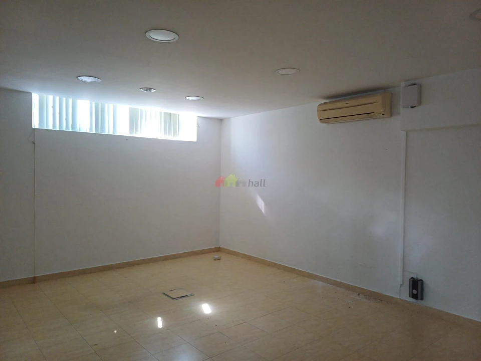 Garagem para Venda em Setubal (São Sebastião) Foto 16