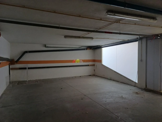 Garagem para Venda em Setubal (São Sebastião) Foto 5