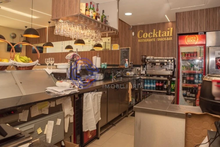 Negócio para Venda em Gondomar (São Cosme), Valbom e Jovim Foto 9