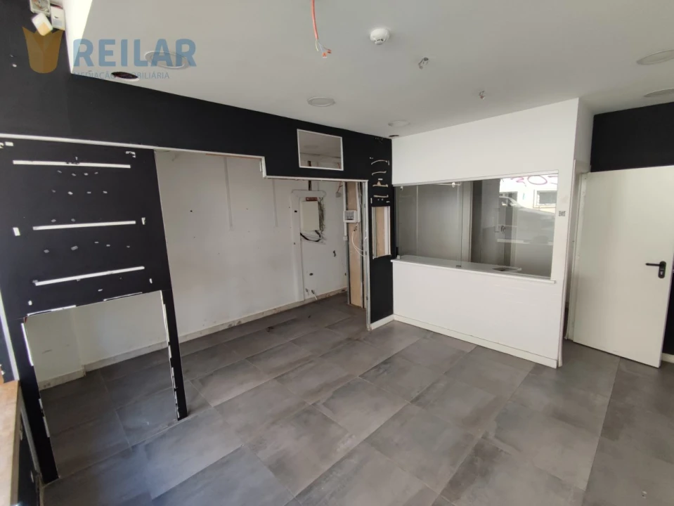 Loja para Venda em Arroios Foto 10