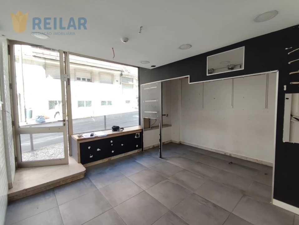 Loja para Venda em Arroios Foto 11