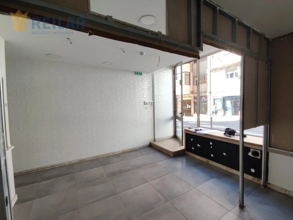 Loja para Venda em Arroios Foto 12